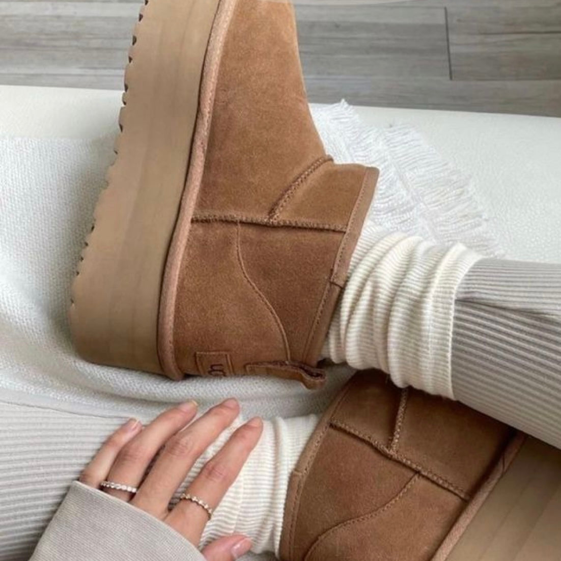 Ultra mini Platform Boots (x4 Colours)