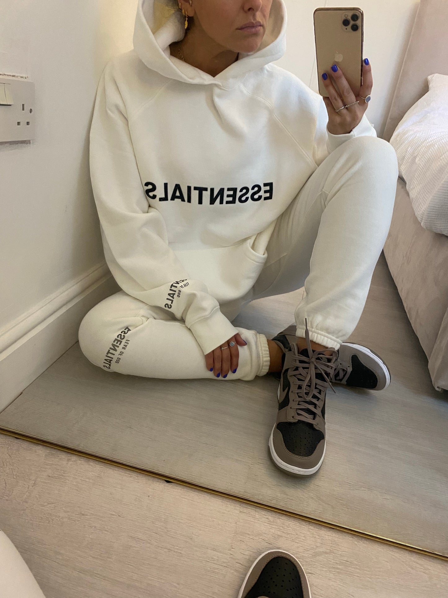 White Hoody